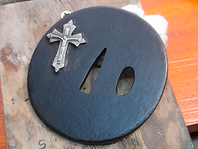 la katana cristiana: una reproduccion desafiante